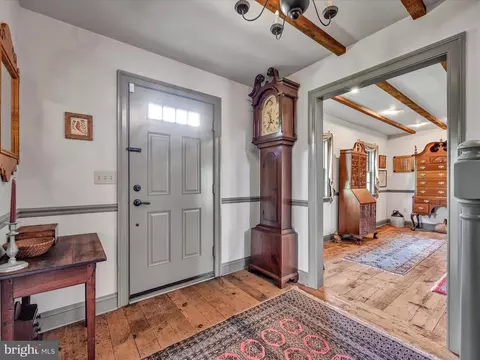 Entry Way - 6 Cricket Slope Dr, Oley, PA 19547 photo 1 of 5