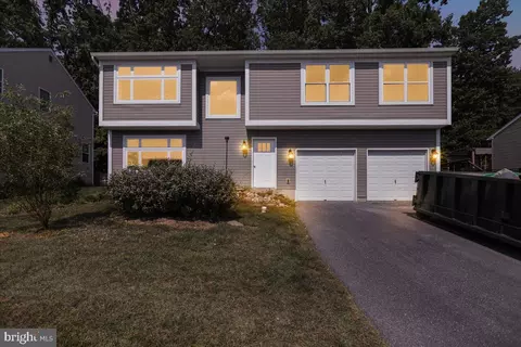1035 Saylor Dr, Temple, PA 19560