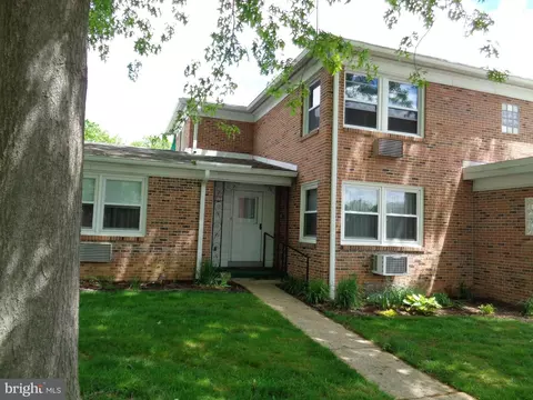 113 Gretchen Dr, Shillington, PA 19607
