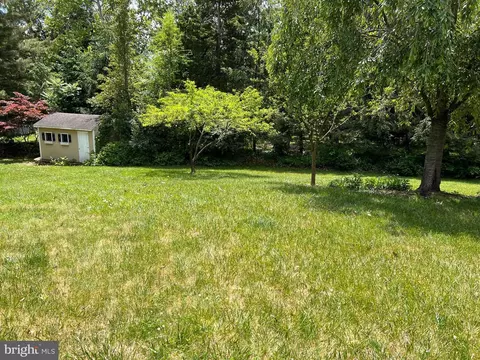 Exterior - 7 Ravens Ct, Reading, PA 19606 photo 11 of 15