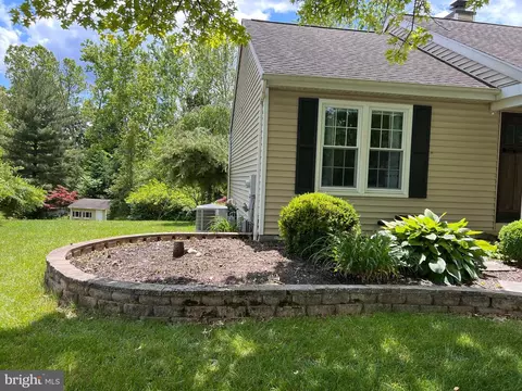 Exterior - 7 Ravens Ct, Reading, PA 19606 photo 15 of 15