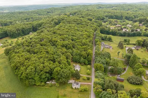 View/Area - 401 Freemansville Rd, Reading, PA 19607 photo 4 of 12