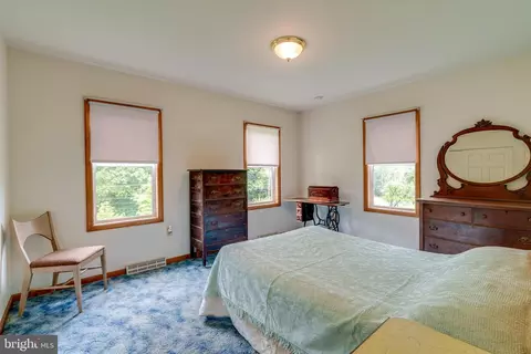 Bedroom - 401 Freemansville Rd, Reading, PA 19607 photo 1 of 4