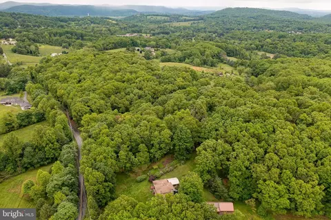 View/Area - 401 Freemansville Rd, Reading, PA 19607 photo 7 of 12