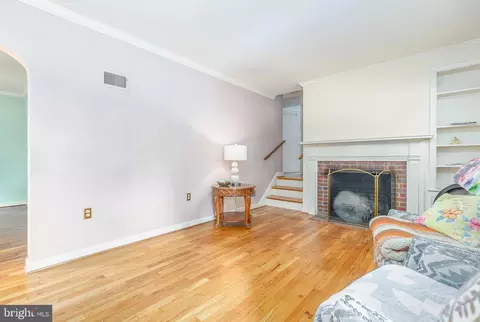 Living - 131 Lester Ave, Shillington, PA 19607 photo 1 of 6