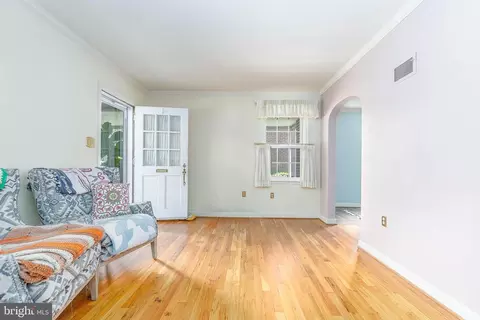 Entry Way - 131 Lester Ave, Shillington, PA 19607 photo 1 of 6