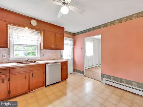 Kitchen - 509 Weidman Ave, Sinking Spring, PA 19608 photo 3 of 3