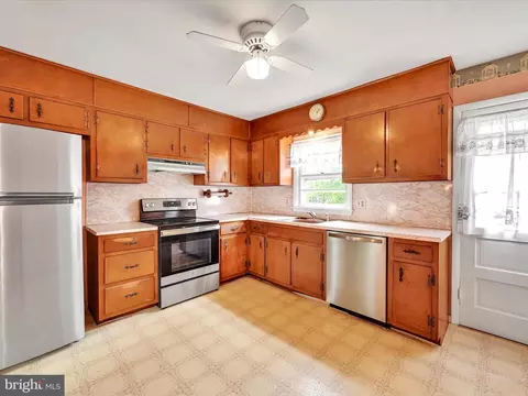 Kitchen - 509 Weidman Ave, Sinking Spring, PA 19608 photo 1 of 3