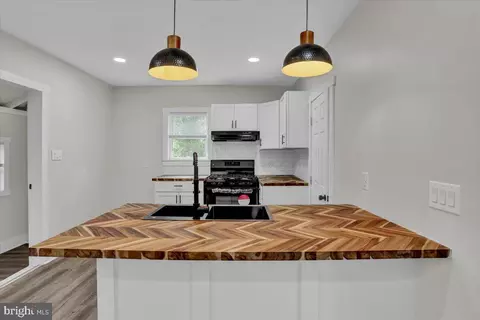 Kitchen - 712 Oley St, Reading, PA 19610 photo 1 of 1