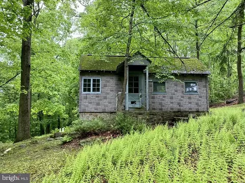 1 Merkle Rd, Boyertown, PA 19512