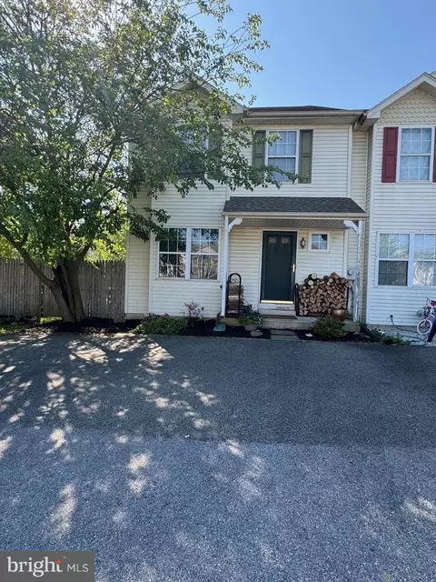 465 Hoch Rd, Blandon, PA 19510