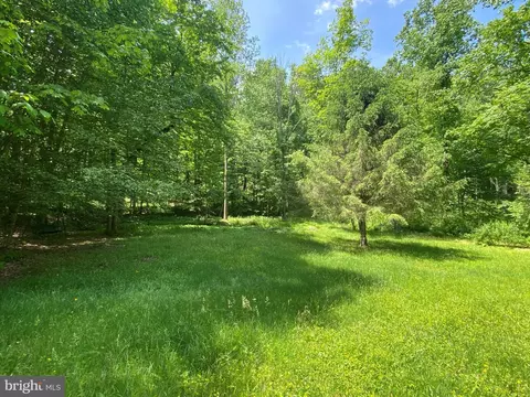 201 Apple Ln, Oley, PA 19547 photo 9