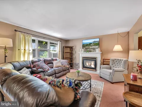 Living - 64 Steiner Pl, Blandon, PA 19510 photo 1 of 2