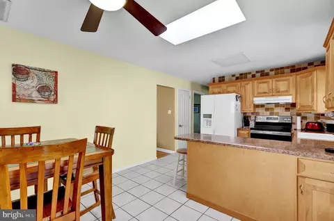 57 Wesleyan Dr, Reading, PA 19607 photo 11