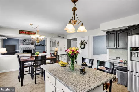 124 Park Place Dr, Reading, PA 19608 photo 8