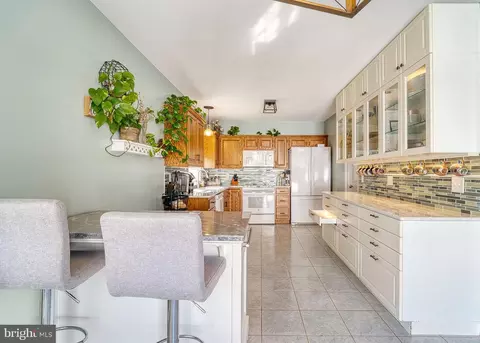 Kitchen - 1017 Leanne St, Reading, PA 19605 photo 1 of 3