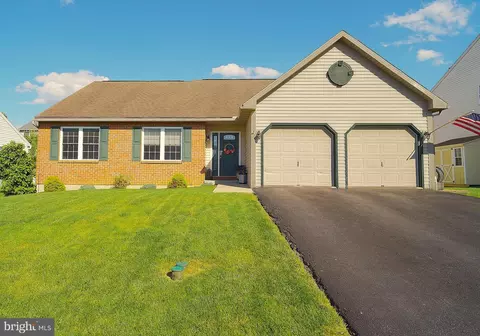 Exterior - 1017 Leanne St, Reading, PA 19605 photo 2 of 2