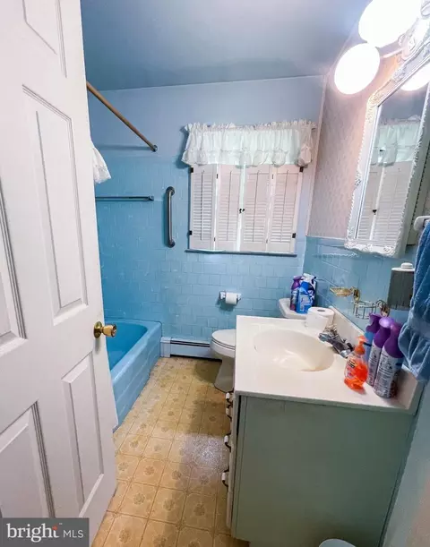 322 S Miller St, Reading, PA 19607 photo 21