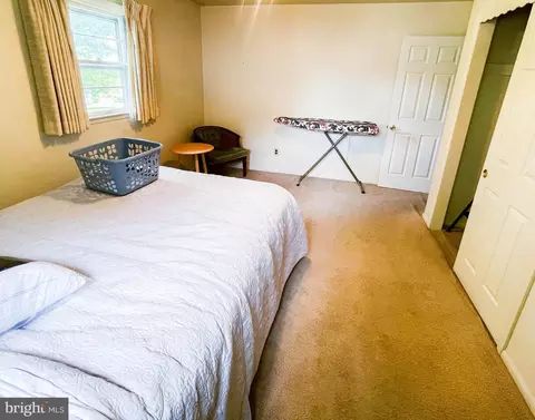 322 S Miller St, Reading, PA 19607 photo 17