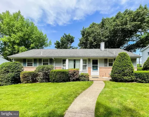 322 S Miller St, Reading, PA 19607