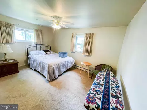 322 S Miller St, Reading, PA 19607 photo 16