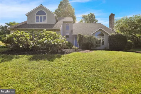 51 Point Rd, Wernersville, PA 19565