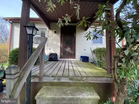 630 Walnut Rd, Birdsboro, PA 19508
