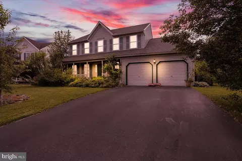 264 Longleaf Dr, Blandon, PA 19510