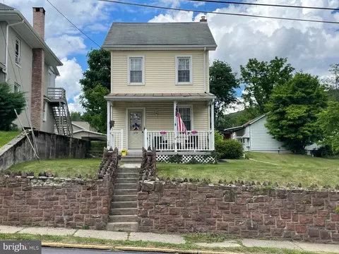 3719 St Lawrence, Reading, PA 19606