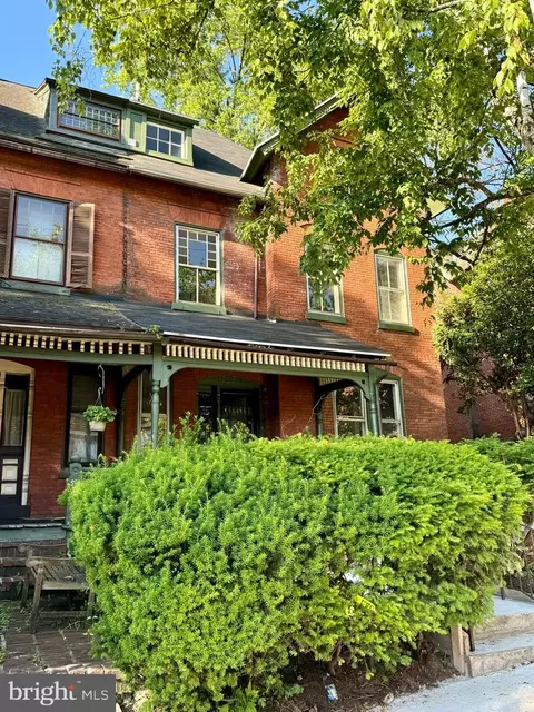 522 Greenwich St, Reading, PA 19601