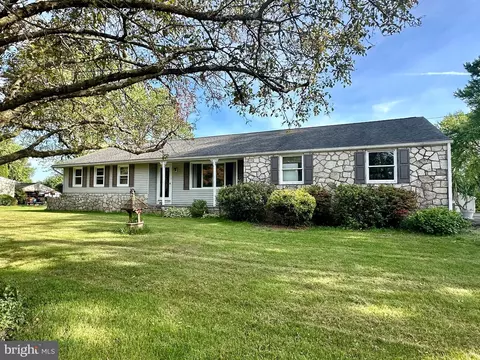 5800 Littlefield Ave, Reading, PA 19606
