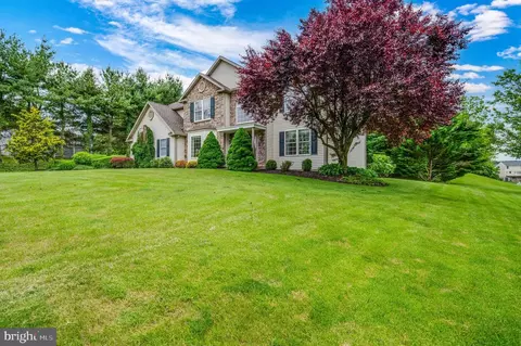 735 Rivervale Rd, Reading, PA 19605 photo 3