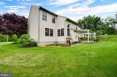 735 Rivervale Rd, Reading, PA 19605 photo 9