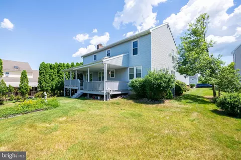 Exterior - 2 Fox Ct, Reading, PA 19607 photo 4 of 7