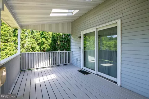 Exterior - 2 Fox Ct, Reading, PA 19607 photo 6 of 7