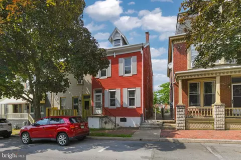 541 Franklin St, West Reading, PA 19611