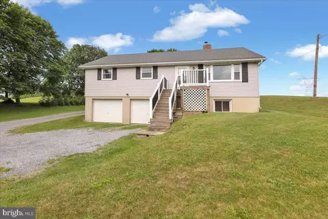 326 Shartlesville Rd, Bernville, PA 19506