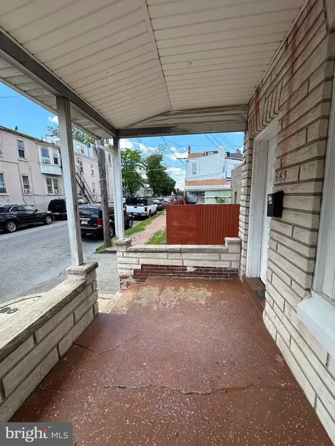 Exterior - 663 Gordon St, Reading, PA 19601 photo 2 of 3