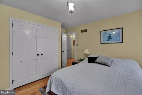 Bedroom - 31 Devon Dr, Reading, PA 19606 photo 6 of 6