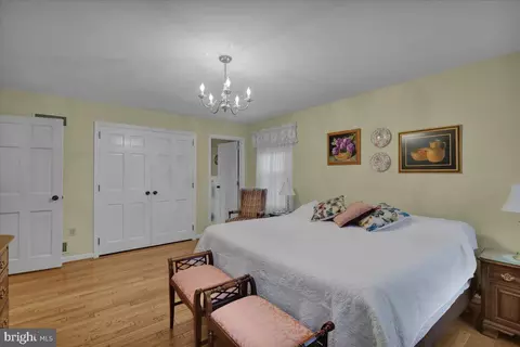 Bedroom - 31 Devon Dr, Reading, PA 19606 photo 2 of 6