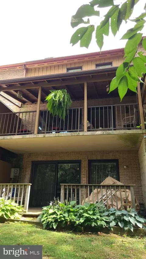 Exterior - 150 Merion Ln, Reading, PA 19607 photo 10 of 10