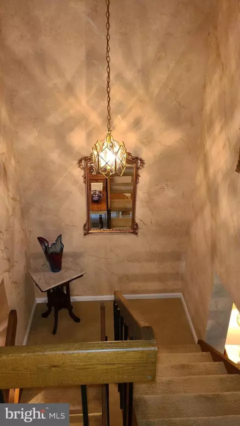 Entry Way - 150 Merion Ln, Reading, PA 19607 photo 4 of 4