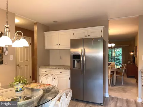 Kitchen - 150 Merion Ln, Reading, PA 19607 photo 2 of 3