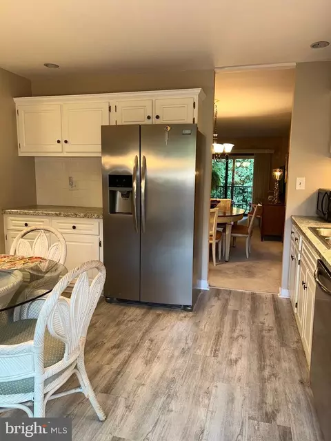 Kitchen - 150 Merion Ln, Reading, PA 19607 photo 3 of 3