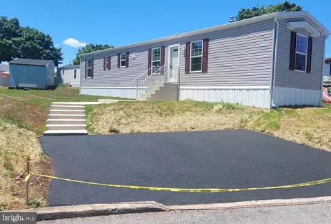 140 Hill Ave, Birdsboro, PA 19508