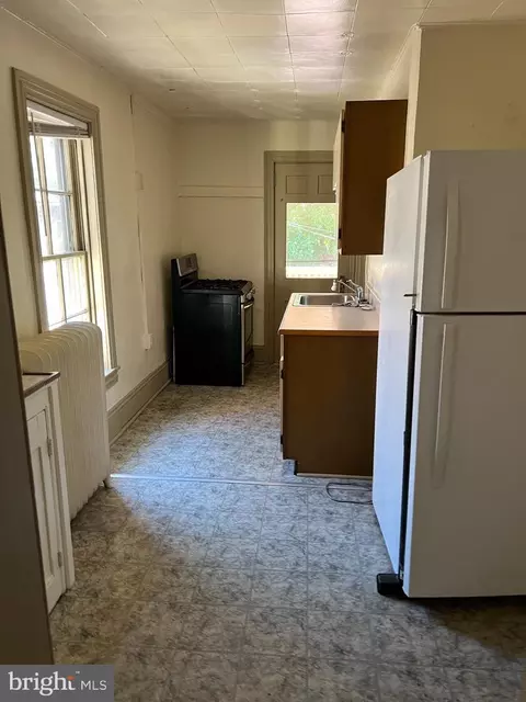 Kitchen - 347 S 5th St, Reading, PA 19602 photo 2 of 4