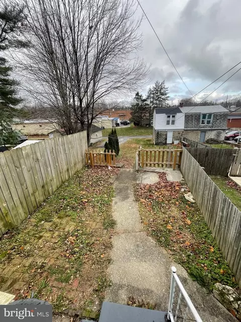 34 Hendel St, Reading, PA 19607 photo 9