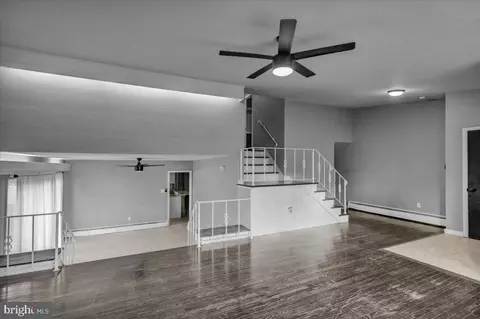 Living - 104 Oberlin Ave, Reading, PA 19608 photo 7 of 8