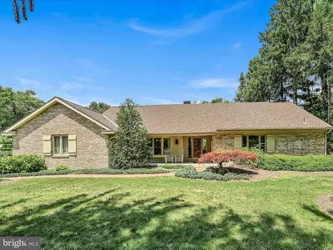 203 Tulpehocken, Reading, PA 19601