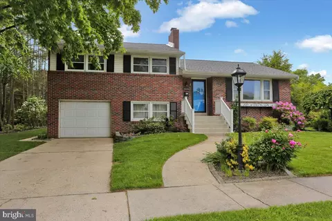 1808 Salem Rd, Reading, PA 19610 photo 4